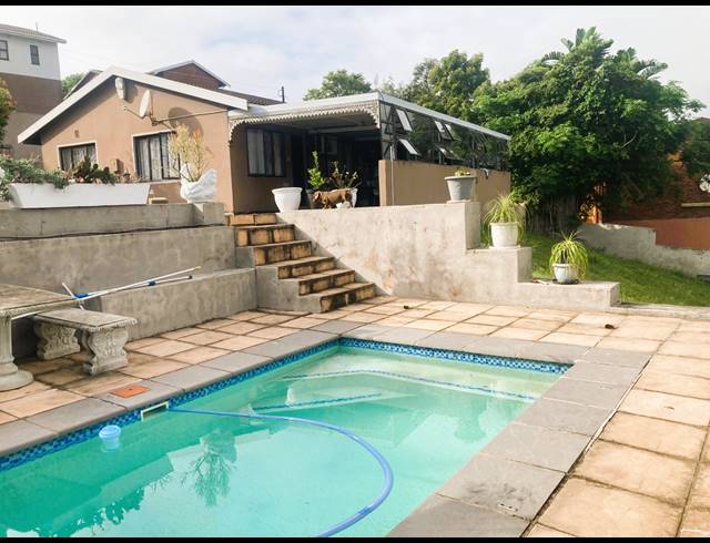 3 BEDROOM HOUSE FOR SALE IN BLUFF